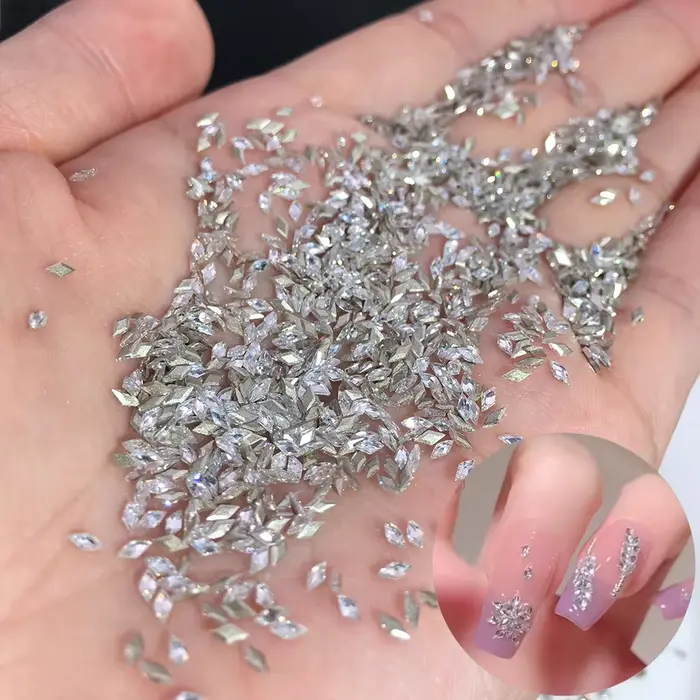 100 pièces glace-Transparent Mini étincelle Nail Art strass 1.5x3mm oeil de cheval/losange 3D paille
