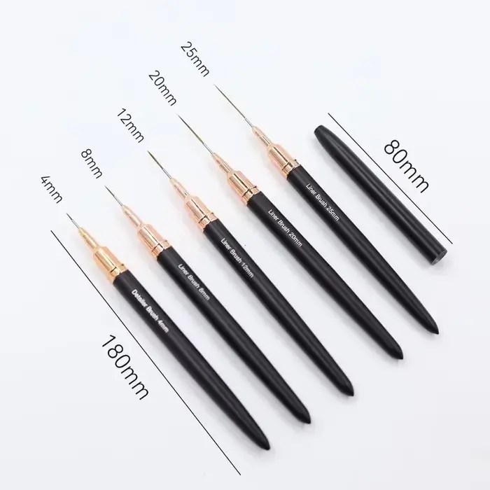 Ensemble de pinceaux noirs pour Nail Art
