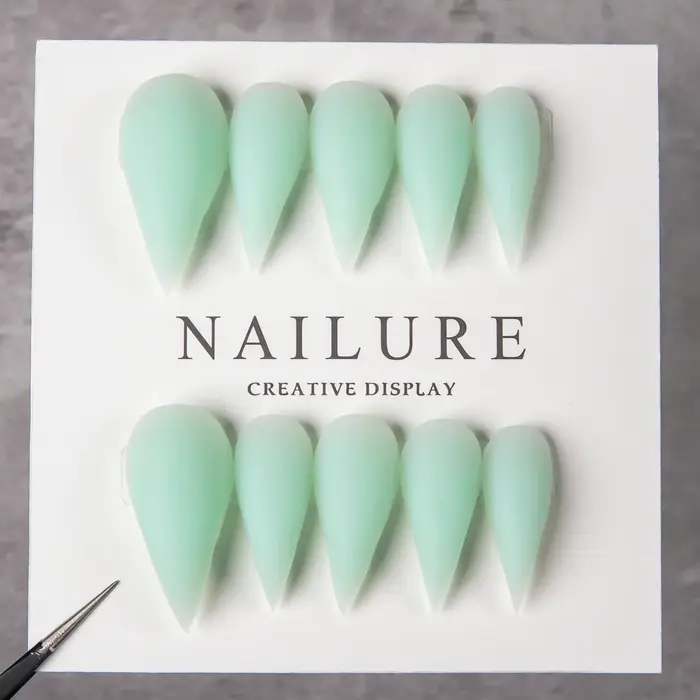 Faux ongles longs à presser, vert menthe mat, faits main, réutilisables, minimalistes, frais d'été