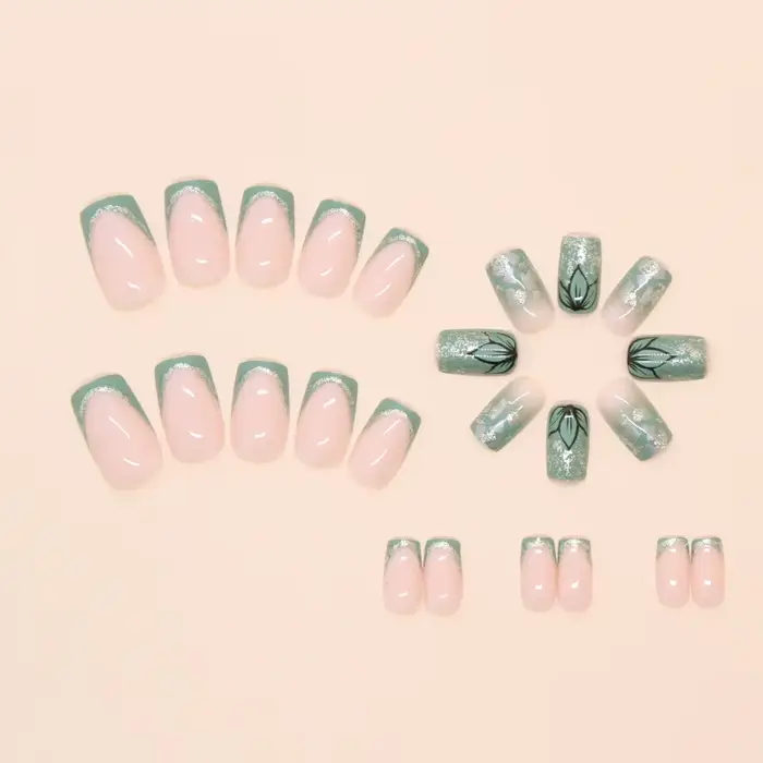 Faux ongles courts et moyens pour femmes et filles