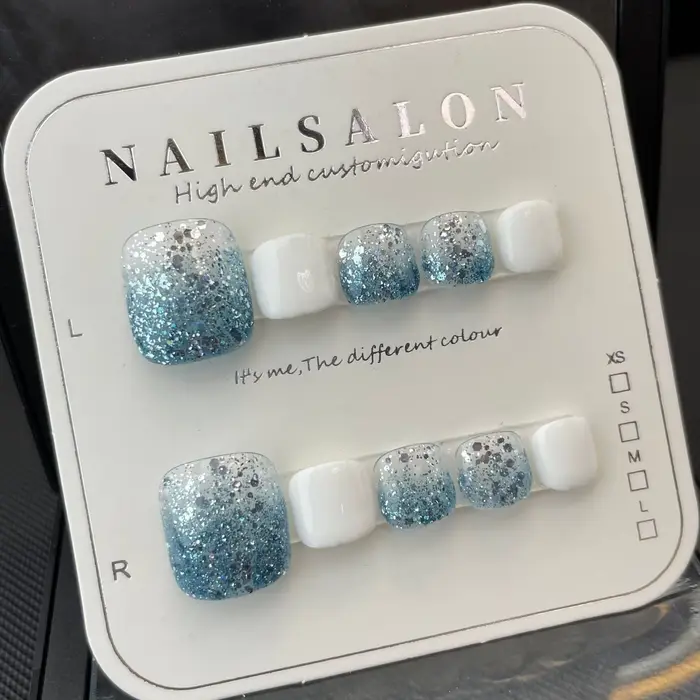 10 faux ongles de pied pressés faits à la main, magnifiques faux ongles de pied brillants, frais et 