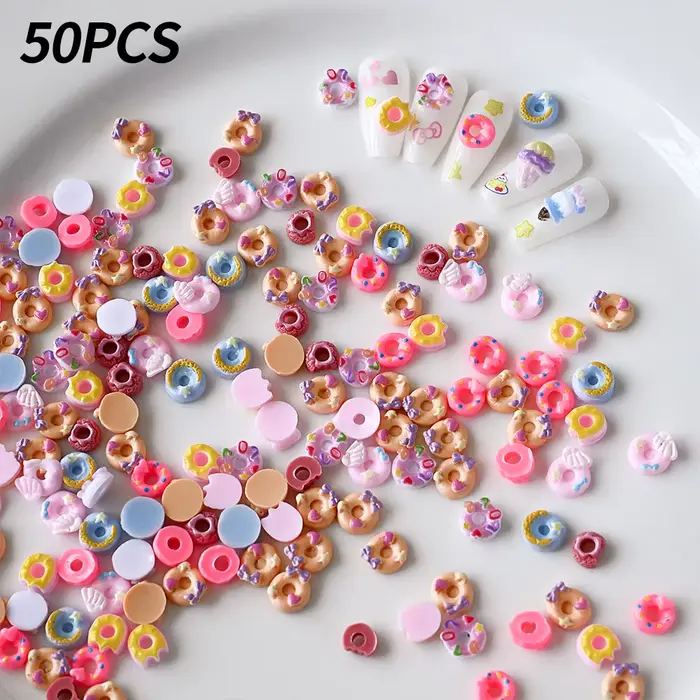50 pièces 3D mixte Kawaii beignets Nail Art breloques dessin animé Dessert/beignet ongles décoration