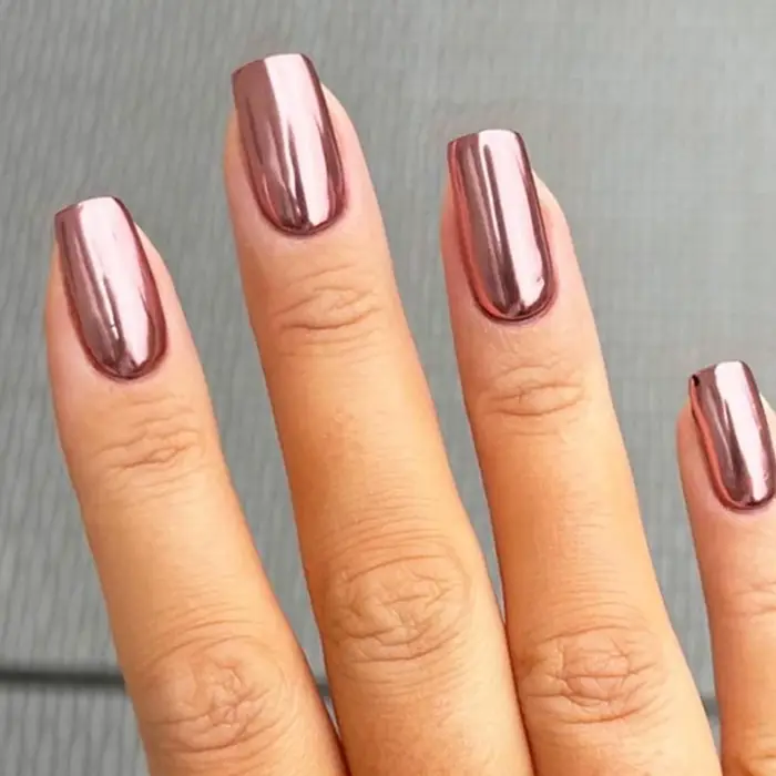 Tinovo Uno vernis à ongles métallique or Rose renforcement