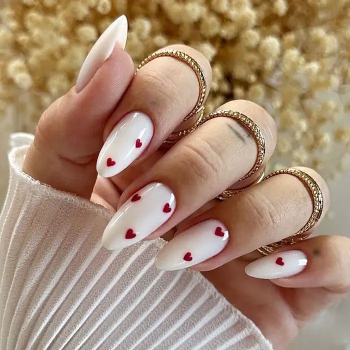 24 pièces ongles en forme d'amande blanc couverture complète presse rouge