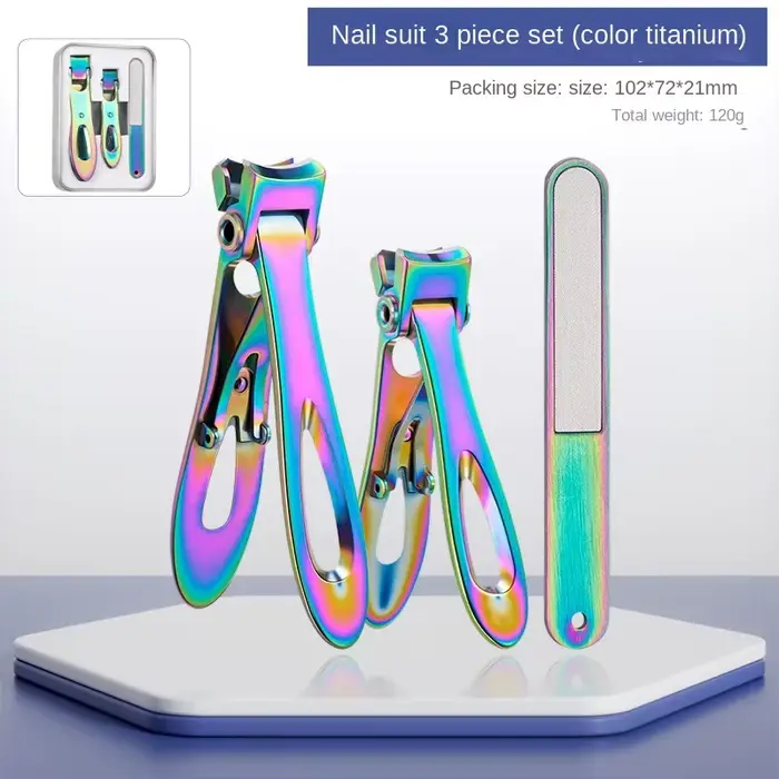 Ensemble d'outils coupe-ongles couleur titane