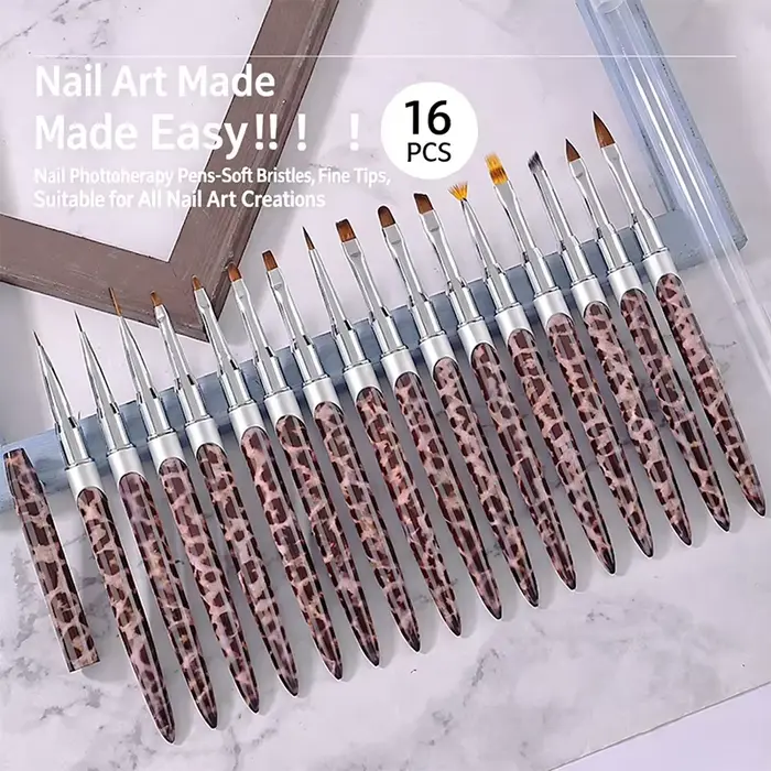 Lot de 16 pinceaux à ongles imprimé léopard