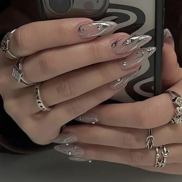 24 pièces amande presse sur ongles Y2K étoile diamant conceptions pour filles Cool couleur nue faux