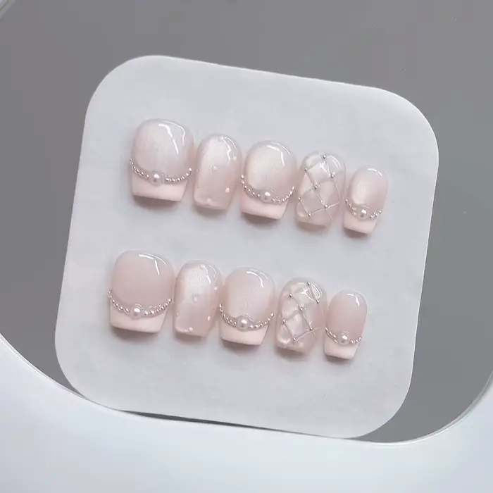 10 pièces presse à la main sur les ongles Plaid perle oeil de chat français Aurora queue de poisson couverture complète