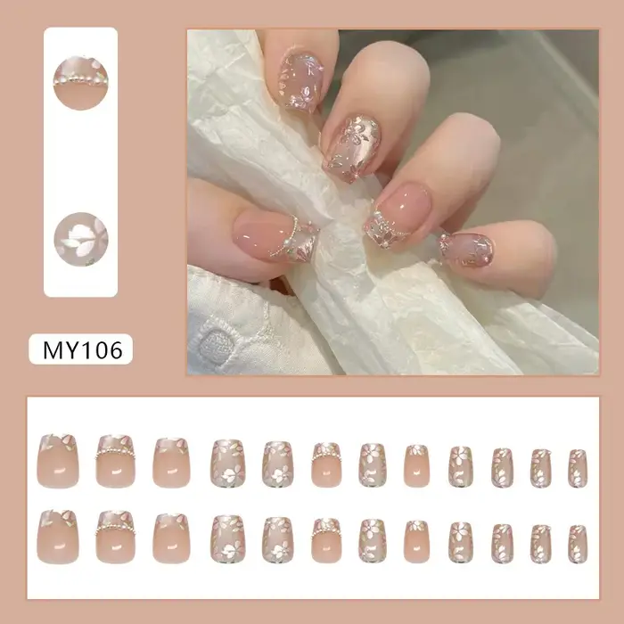 Faux ongles français mi-courts