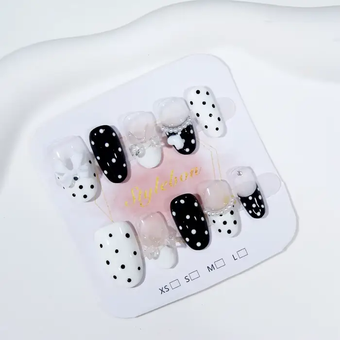 10 pièces presse à la main sur les ongles amande français à pois arc couverture complète ongles cons