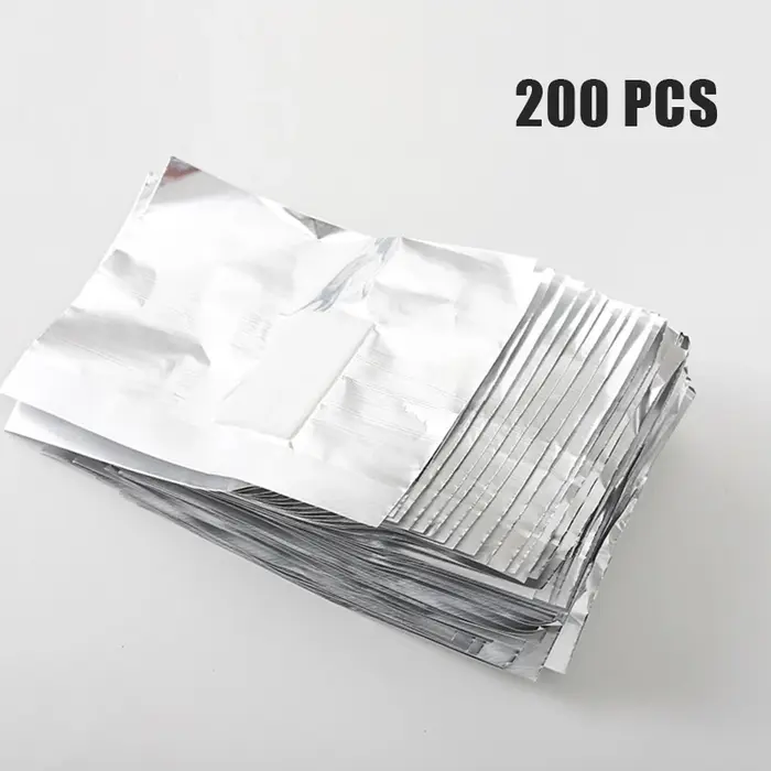 Feuilles de protection pour ongles avec tampon de coton