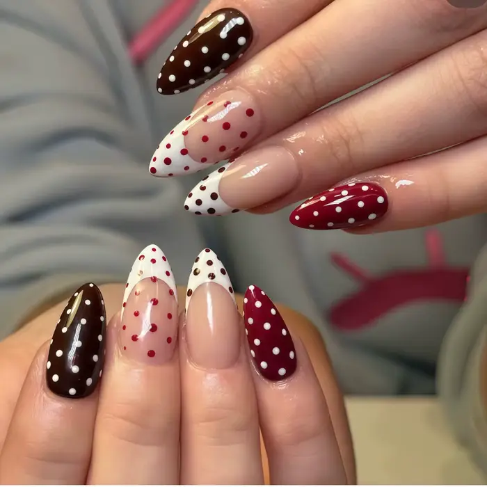 Faux ongles mi-longs pour femmes et filles