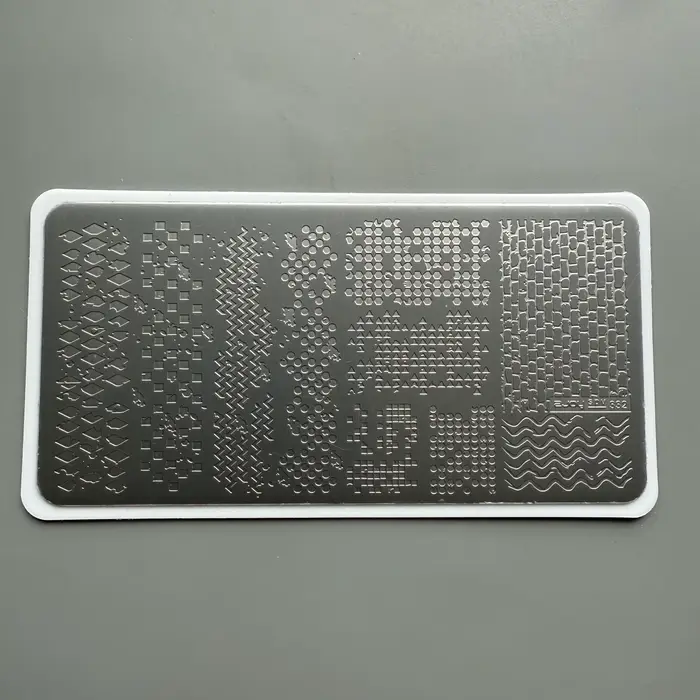 XMQ NAIL ART STAMPING PLATES CARTON GATS DOGS WATER RIPPLES IMAGE PLATE TEMPLATES