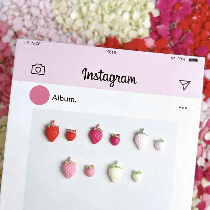 30PCS Simulated Cute Strawberry Nail Art Charms Creative Colorful