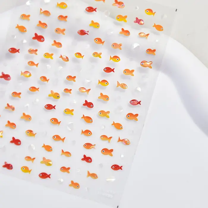 Autocollants pour ongles en forme de poisson Koi rouge
