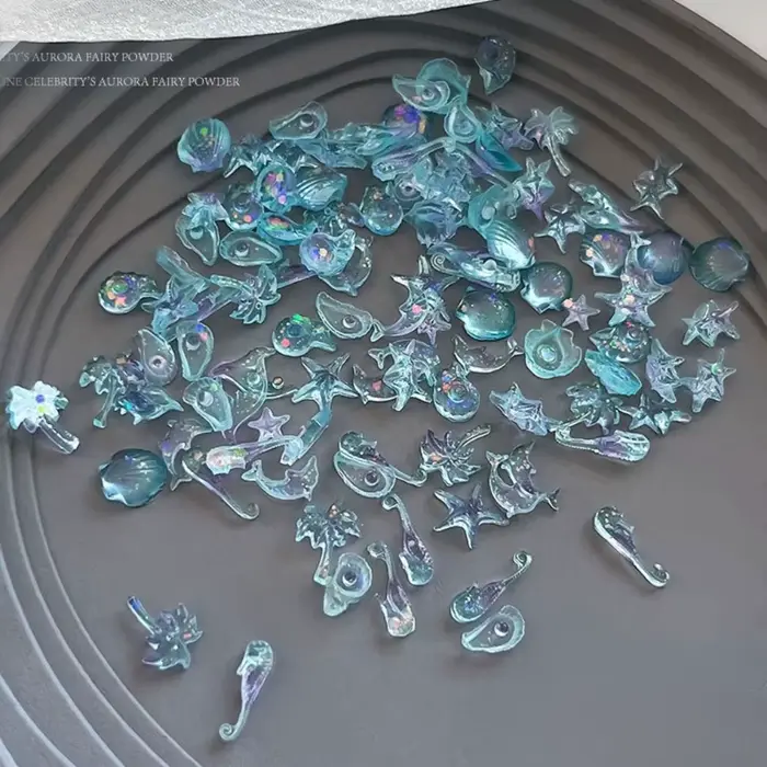 Accessoires de nail art nacrés