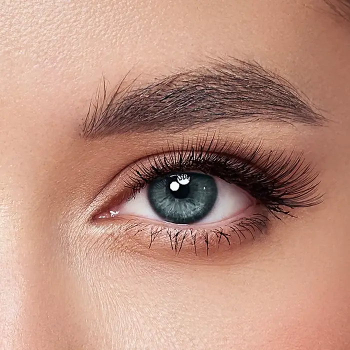 Faux cils auto-adhésifs naturels avec colle facile à retirer pour le maquillage